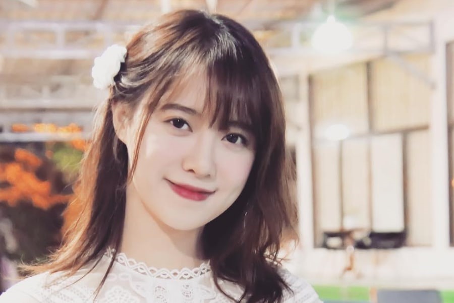 Goo Hye Sun gia nhập làng giải trí với vai trò ca sĩ. Ảnh chụp màn hình.