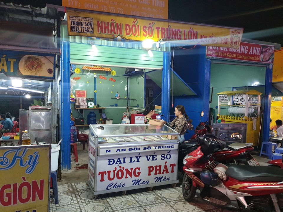 Đại lý vé số nơi xảy ra vụ cố ý gây thương tích. Ảnh: Dương Bình