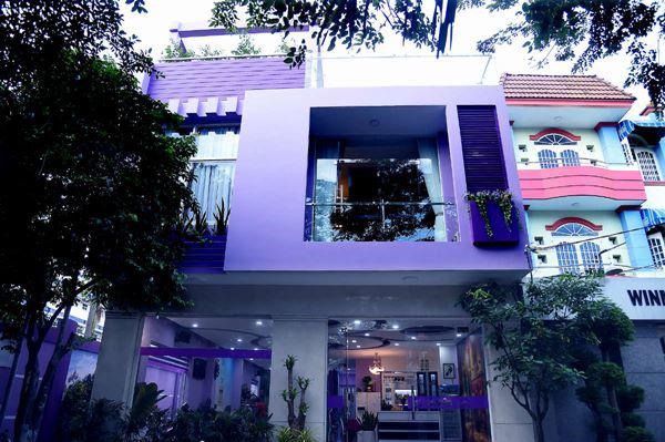 Toàn cảnh biệt thự của Hồng Tơ. Ảnh: NSCC
