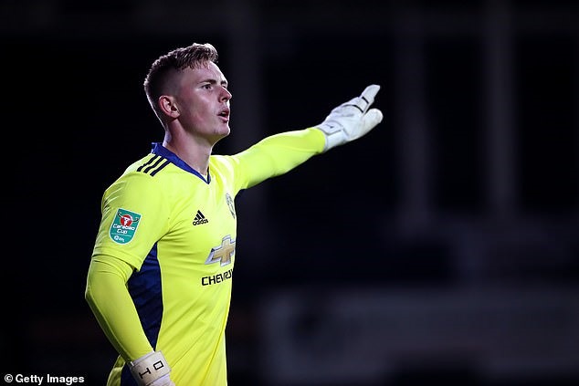 Dean Henderson đã được trao cơ hội và có nhiều tình huống ghi điểm. Ảnh: Getty.