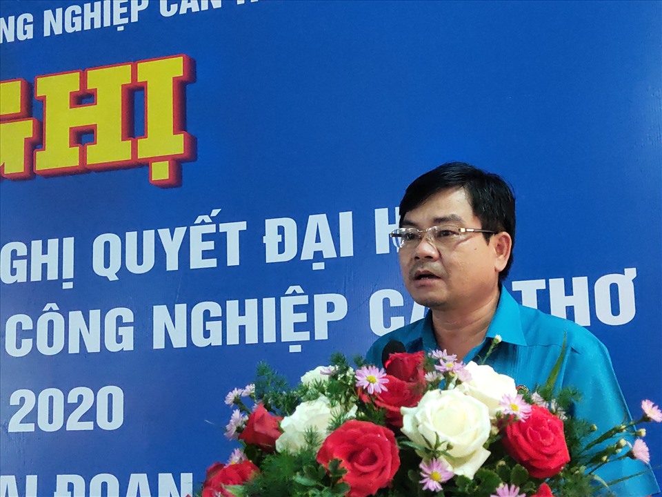 ông Đoàn Văn Dũng - Phó Chủ tịch LĐLĐ TP.Cần Thơ phát biểu chỉ đạo tại hội nghị, Ảnh: Thành Nhân