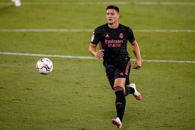 Luka Jovic không thể cạnh tranh vị trí tại Real Madrid. Ảnh: Getty