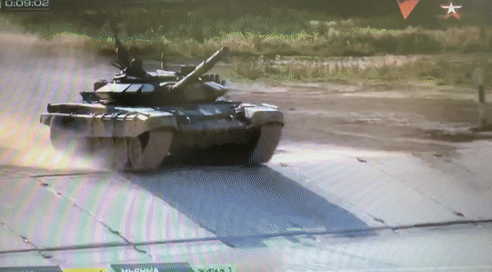 Đội tuyển xe tăng Việt Nam tham gia Army Games 2020. Ảnh: Sputnik