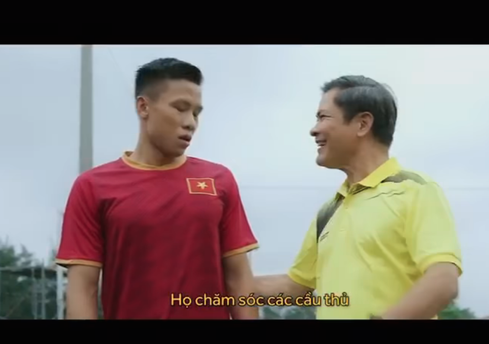 Quế Ngọc Hải xuất hiện trong video.