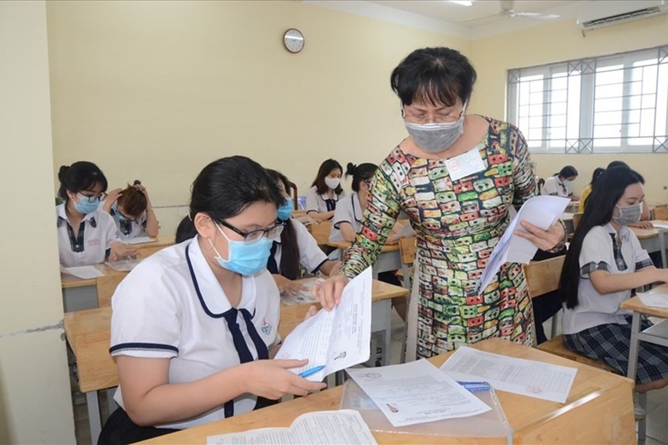 Thí sinh dự thi kỳ thi tốt nghiệp THPT năm 2020 tại TPHCM. Ảnh: N.Huyên Thí sinh dự thi kỳ thi tốt nghiệp THPT năm 2020 tại TPHCM. Ảnh: N.Huyên