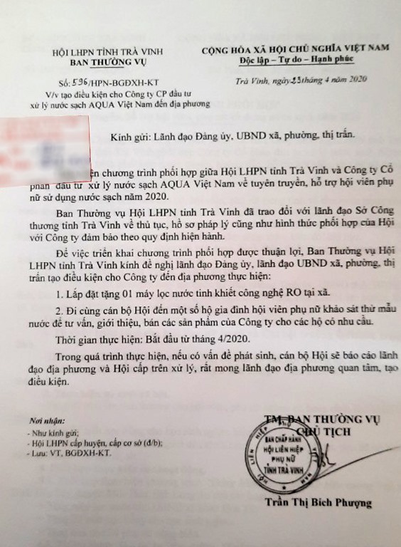 Công văn của Chủ tịch Hội LHPN tỉnh Trà Vinh gửi lãnh đạo Đảng ủy, UBND các xã phường thị trấn “về việc tạo điều kiện cho Công ty CP đầu tư xử lý nước sạch Aqua Việt Nam đến địa phương“. Ảnh: Tr.L.