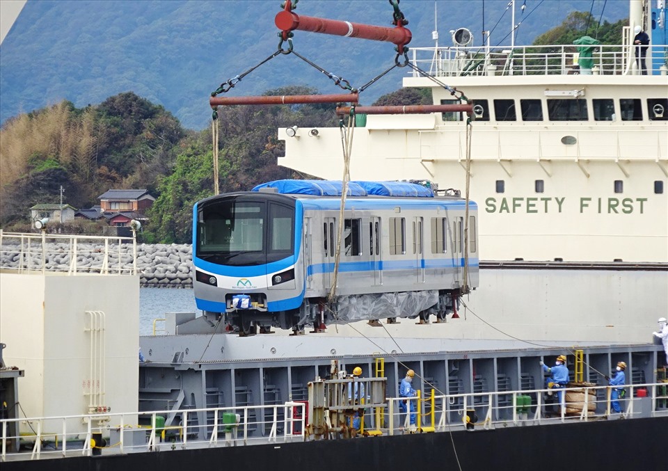 Đoàn tàu metro số 1 sẽ cập cảng TPHCM ngày 8.10. Ảnh: MAUR