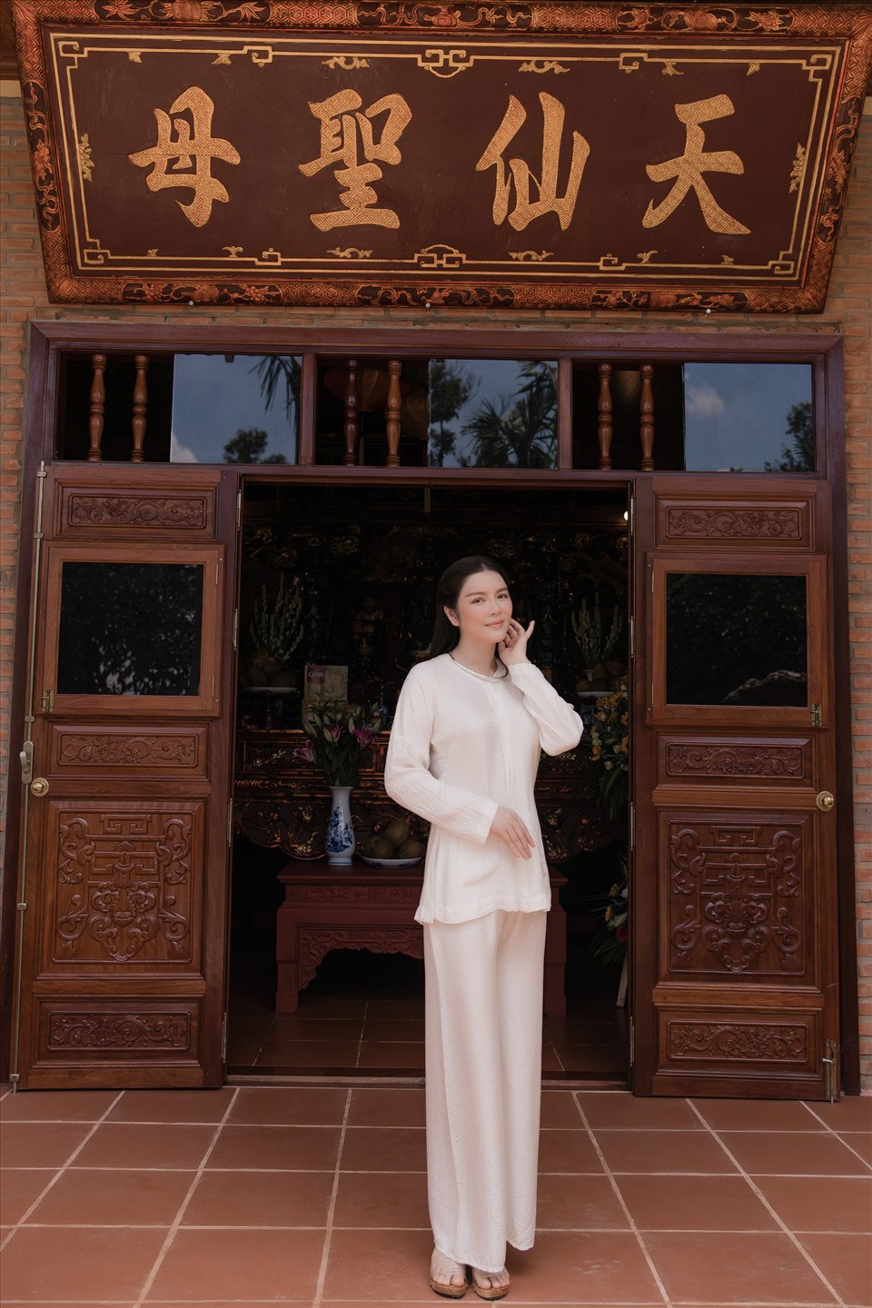 Lý Nhã Kỳ rất tâm huyết với công trình lần này. Đây là món quà mà người đẹp dành tặng người mẹ thân yêu.