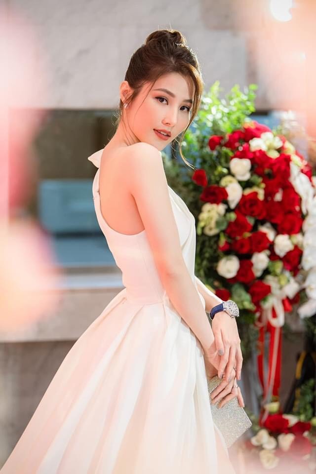 Diễm My 9x. Ảnh: NSCC