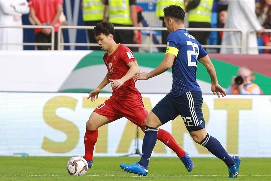 Trận Việt Nam thua Nhật Bản 0-1 tại tứ kết Asian Cup 2019. Ảnh: Minh Tùng