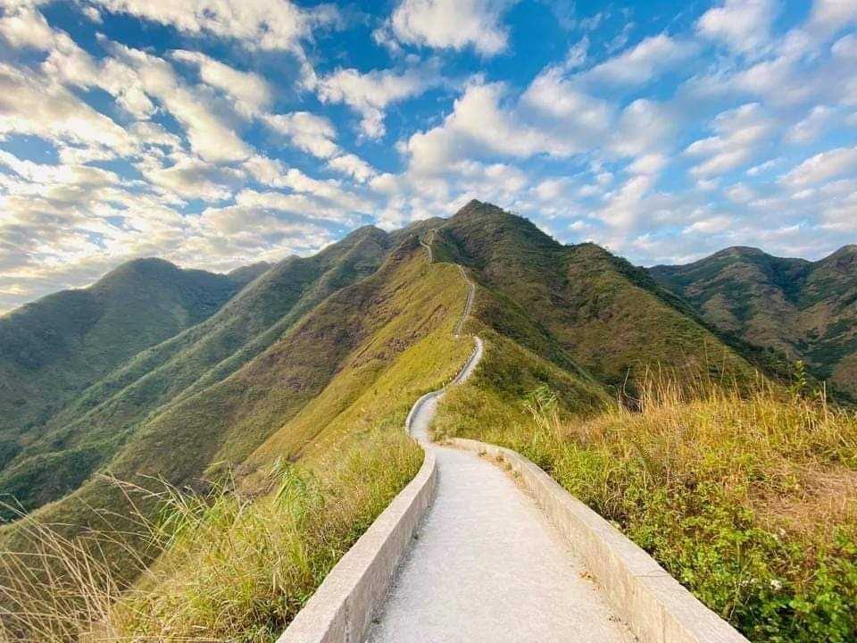 Bình Liêu đang dần trở thành điểm du lịch mới với dân phượt. Ảnh: Cường pin.