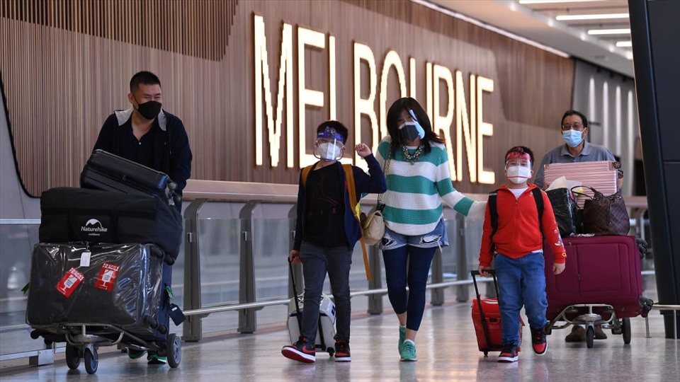 Sydney và Melbourne nới lỏng các quy tắc cách ly đối với du khách quốc tế đã được tiêm phòng đầy đủ. Ảnh: CNN
