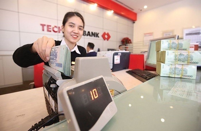 Đến cuối quý 3/2022, khối lượng trái phiếu doanh nghiệp mà Techcombank nắm giữ tiếp tục giảm xuống còn 43.500 tỉ đồng. Ảnh: NH