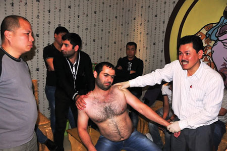 Hội Thảo Cach Trị Bệnh Của Lương Y Vo Hoang Yen Tạp Chi Thể Thao