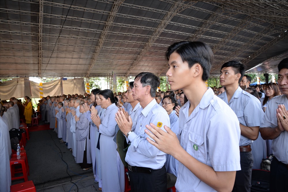 Tưởng niệm các nạn nhân tử vong do TNGT tại buổi lễ.