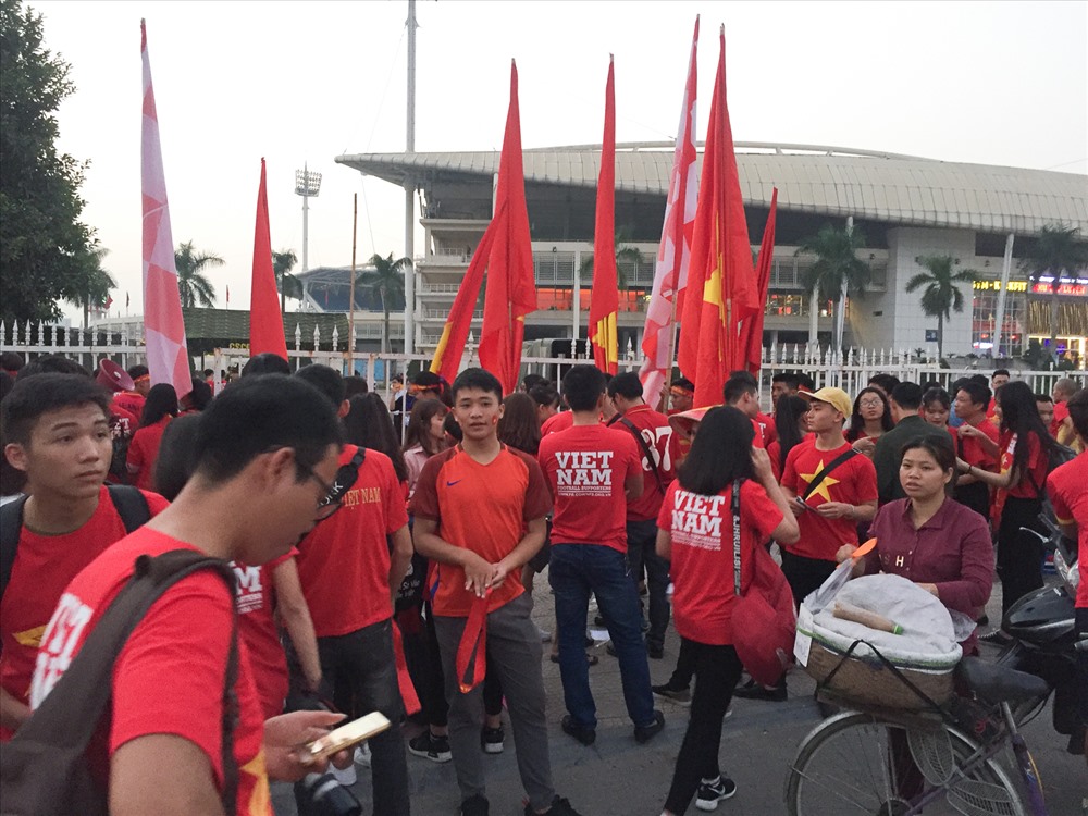 Hội CĐV đã lên kế hoạch trước một tháng, kêu gọi và chuẩn bị rất chu đáo cho kế hoạch cổ vũ trận đấu sắp tới. Hiện tại đã có 500 thành viên đăng ký vé và tham gia cổ vũ.