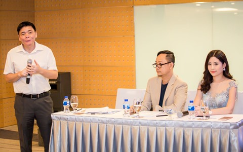 Luật sư đang tư vấn cho Ngân Anh. Ainh: T.L