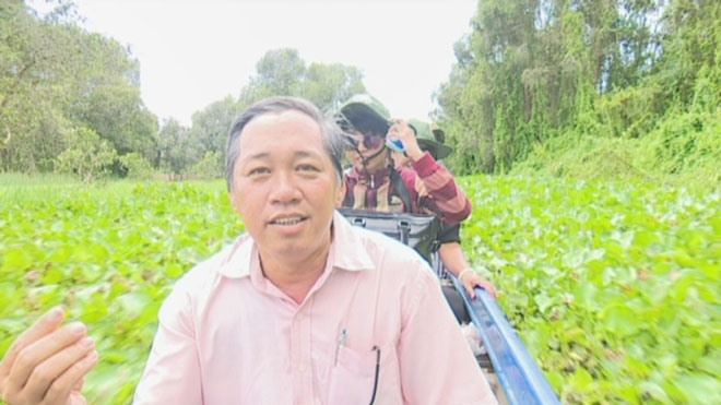 Tác giả tham quan Vườn Quốc gia Tràm Chim.