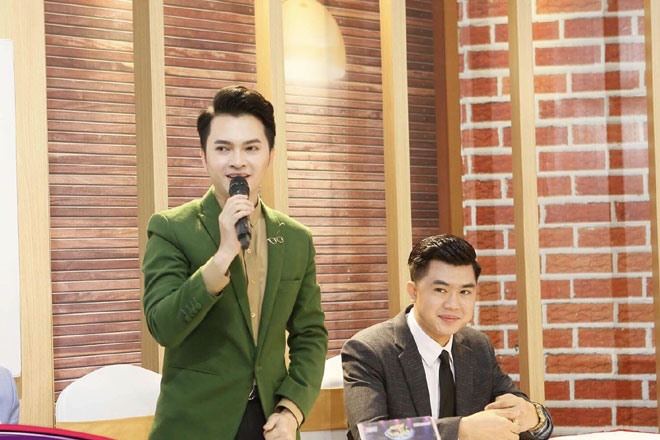 ện ấy. Trong đó, với sự xuất hiện của nam ca sĩ “Bay giữa ngân hà” được xem là một bất ngờ lớn dành cho khán giả, bởi anh vốn là một ca sĩ của dòng nhạc trẻ với lượng fans hùng hậu.