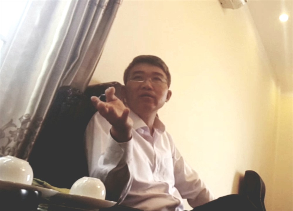 Chủ tịch UBND huyện Yên Dũng Bùi Quang Huy trong buổi trao đổi với PV Báo Lao Động.