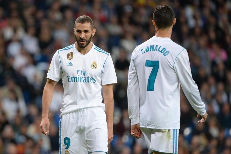 Ronaldo và Benzema đều thi đấu tệ hại. Ảnh: Getty.