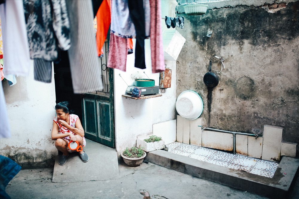 Đã từ lâu lắm rồi những bệnh nhân trong xóm trọ chưa có ngày về thăm quê. Phần vì lý do nhà xa, phần vì lịch chạy thận 3 ngày/tuần khiến họ cũng khó có thể thu xếp.