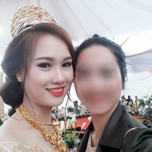 Chiếc vương miện 100 cây vàng của cô dâu