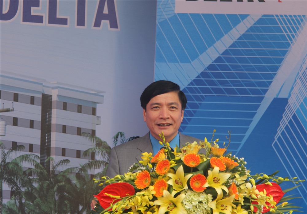 Chủ tịch Tổng LĐLĐ VN Bùi Văn Cường phát biểu tại buổi lễ. Ảnh: X.H