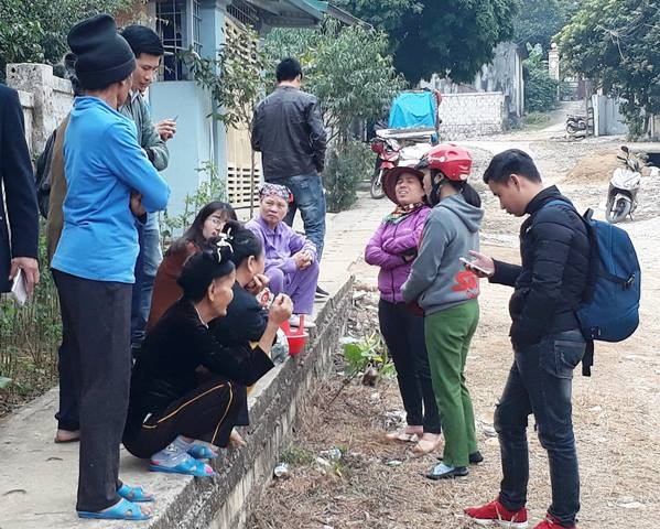 Hàng xóm hết sức phẫn nộ trước thông tin, bà Xuân chính là nghi phạm giết cháu nội. (Ảnh: HT)