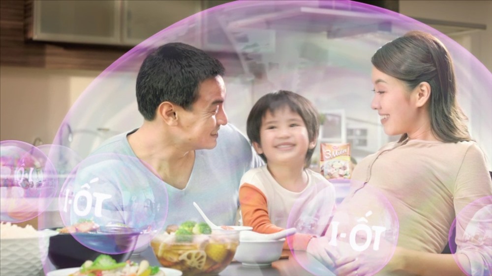 Dùng hạt nêm “3 Miền” bổ sung i-ốt cho món ăn thơm ngon, đậm đà hương vị Việt, vì sức khỏe gia đình Việt.