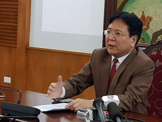 Thứ trưởng Vương Duy Biên tại cuộc gặp gỡ với báo chí sáng ngày 8.11.