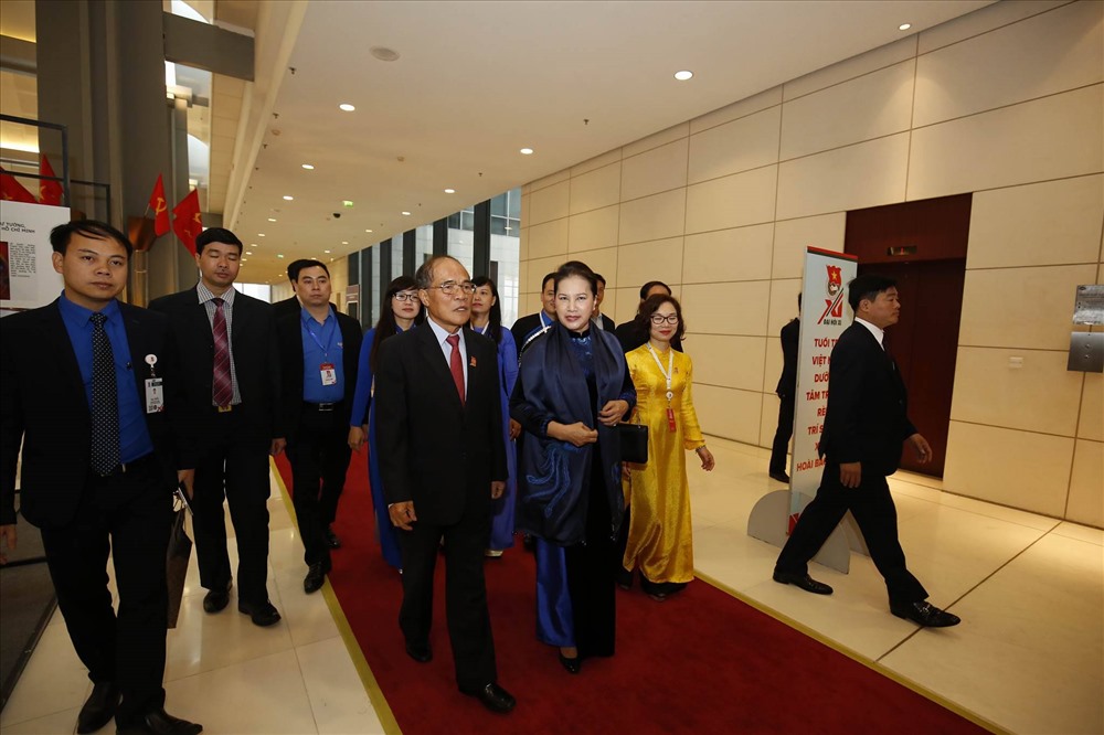 Chủ tịch Quốc hội Nguyễn Thị Kim Ngân và nguyên Chủ tịch Quốc hội Nguyễn Sinh Hùng dự đại hội. Ảnh: Hải Nguyễn