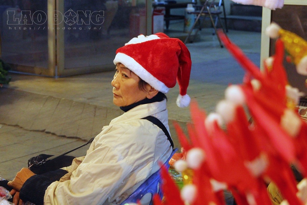 Nhiều người