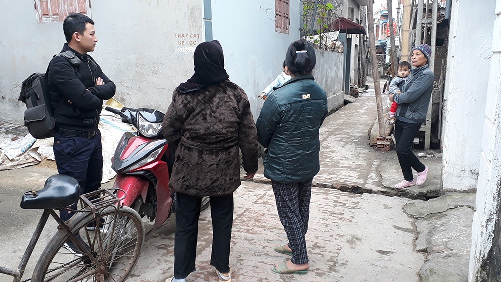 Cả thôn Châu Mai đang tan nát vì vỡ “phường“. Ảnh: PĐ.