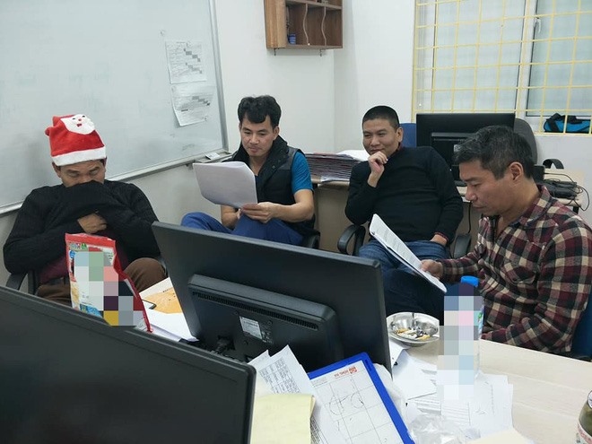 Xuân Bắc đăng tải hình ảnh tập luyện Táo quân trên trang cá nhân