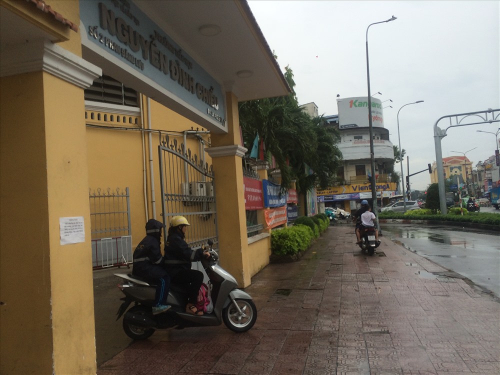 Học sinh, sinh viên tất cả các trường phải nghỉ học