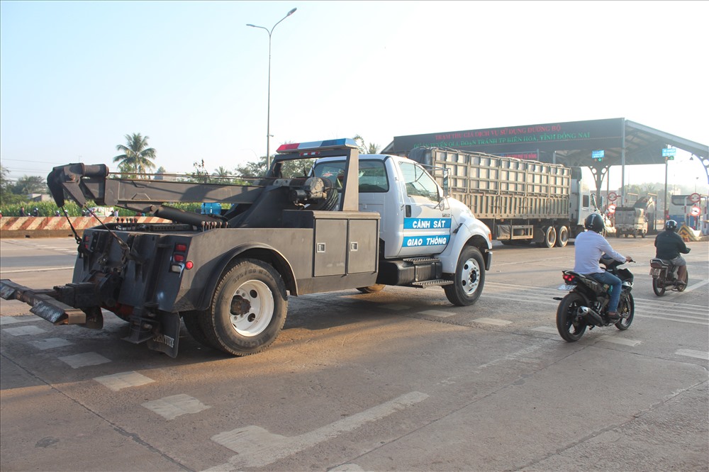 Xe cẩu của lực lượng cảnh sát giao thông