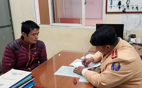 Tài xế tại cơ quan công an.