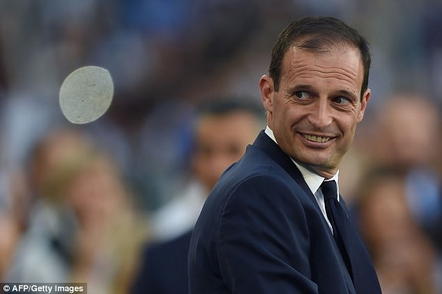 Max Allegri đã ở Serie A quá lâu và cần tìm môi trường mới. Ảnh: Getty.