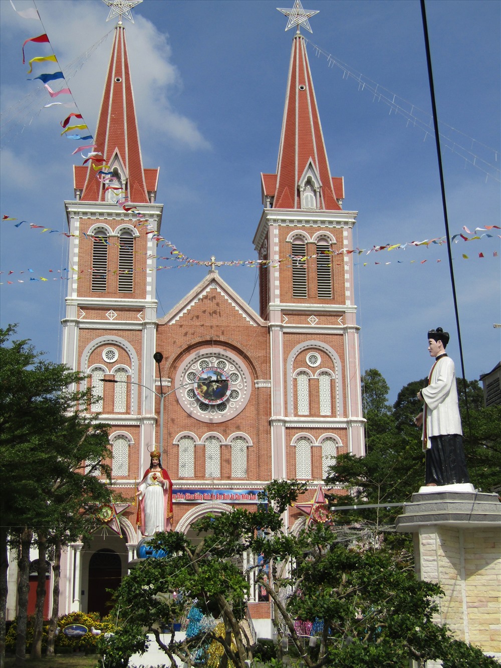 Thánh đường họ đạo Mặc Bắc.