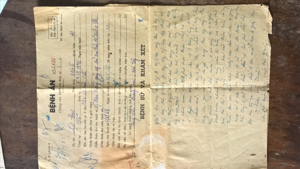 Giấy chứng thương của ông năm 1968 do bệnh viện Quân y Quảng Nam cấp, có số hiệu đỏ.