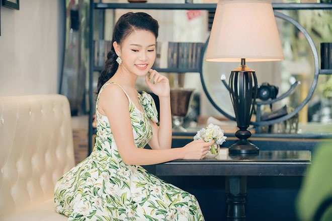 Người đẹp Phùng Bảo Ngọc Vân.