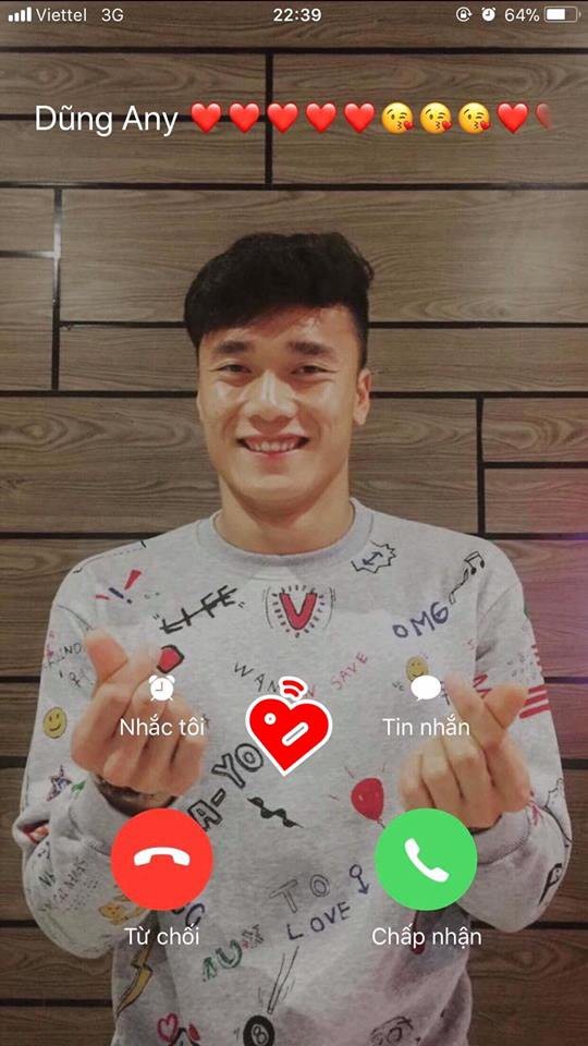Đáng yêu như này thì chị em nào chịu nổi