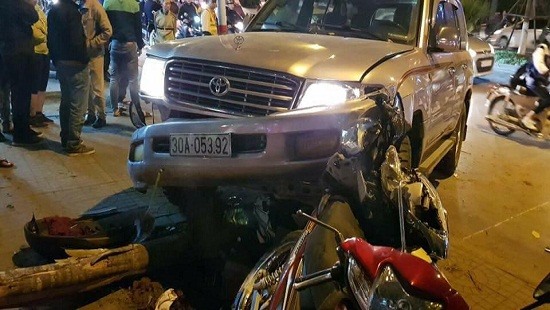 Hiện trường tai nạn liên hoàn