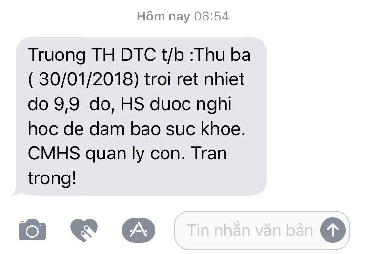 Nhiều trường thông báo nghỉ học khi phụ huynh và học sinh đã ra khỏi nhà.