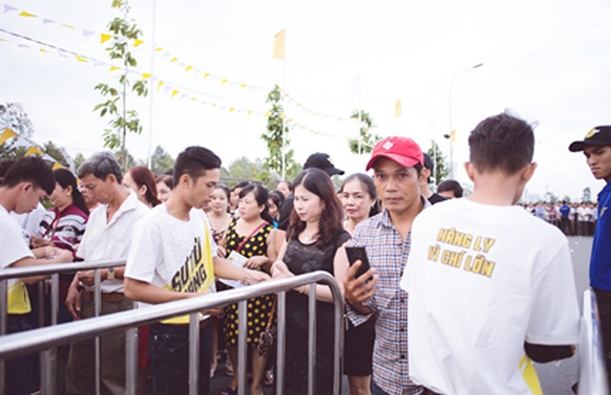 Lễ hội bia Sư Tử Trắng tại Trà Vinh được tổ chức quy mô và an toàn.