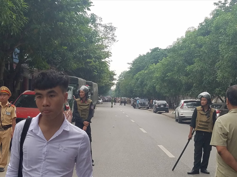 Cảnh sát cơ động đang làm nhiệm vụ