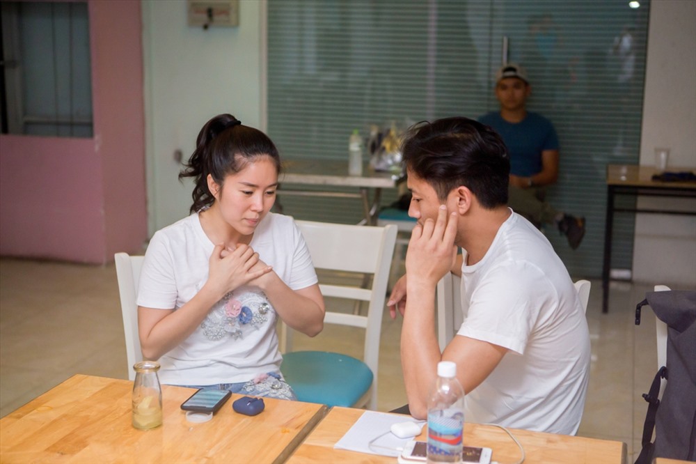Lê Phương miệt mài tập luyện cho vở diễn sắp tới - “. Ảnh: Vương.