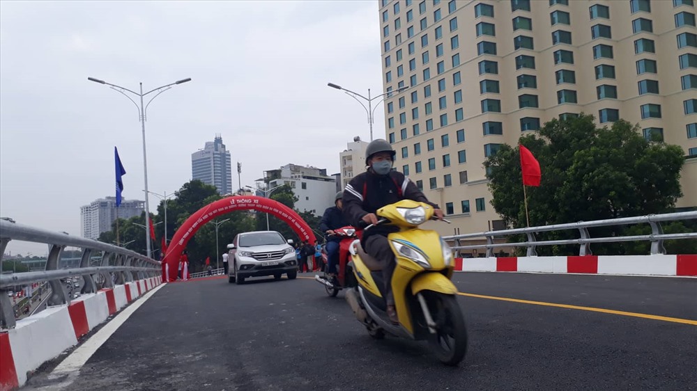 Thông xe công trình xây dựng cầu vượt tại nút giao An Dương - đường Thanh Niên