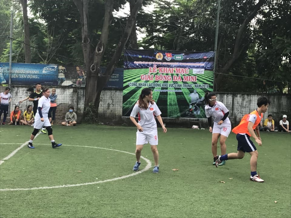 Đội bóng nữ mang đến nhiều cảm xúc